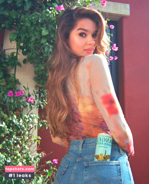 Hailee Steinfeld gallery photo #459