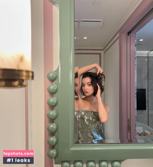 Hailee Steinfeld gallery photo #486