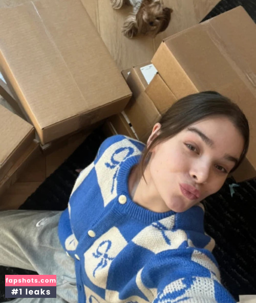 Hailee Steinfeld gallery photo #531