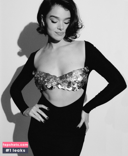 Hailee Steinfeld gallery photo #568