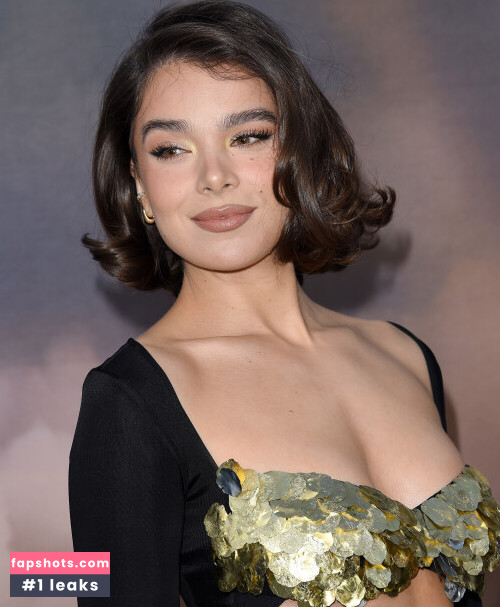 Hailee Steinfeld gallery photo #583