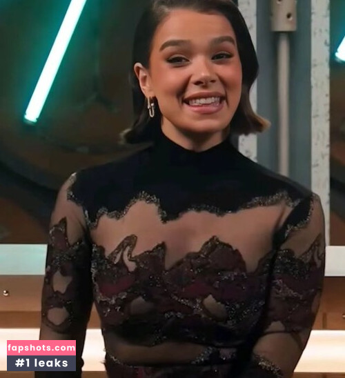 Hailee Steinfeld gallery photo #658