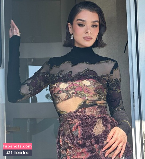 Hailee Steinfeld gallery photo #660