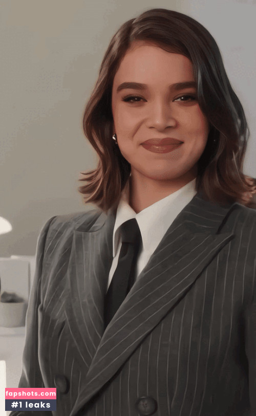 Hailee Steinfeld gallery photo #666