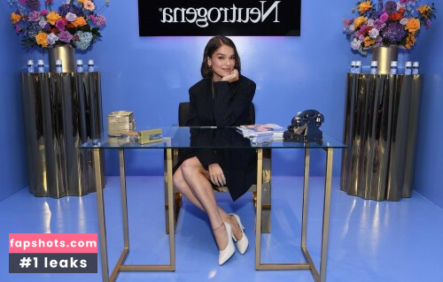 Hailee Steinfeld gallery photo #698