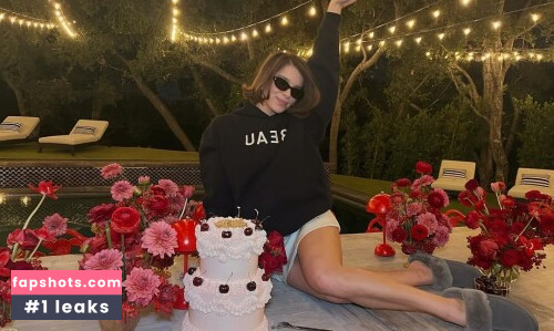 Hailee Steinfeld gallery photo #718