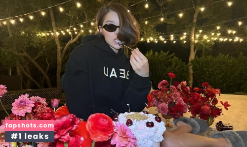 Hailee Steinfeld gallery photo #721