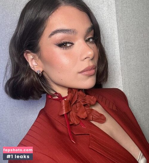 Hailee Steinfeld gallery photo #728