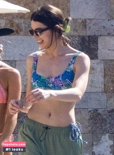 Hailee Steinfeld gallery photo #736