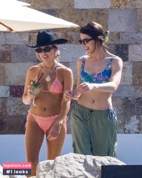 Hailee Steinfeld gallery photo #751