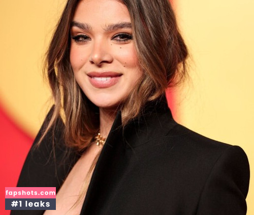 Hailee Steinfeld gallery photo #794