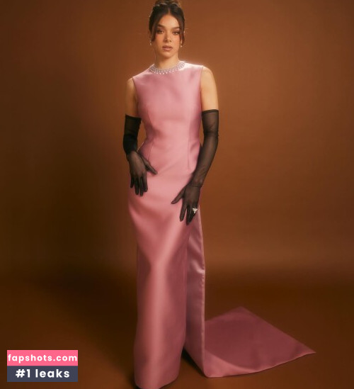 Hailee Steinfeld gallery photo #850