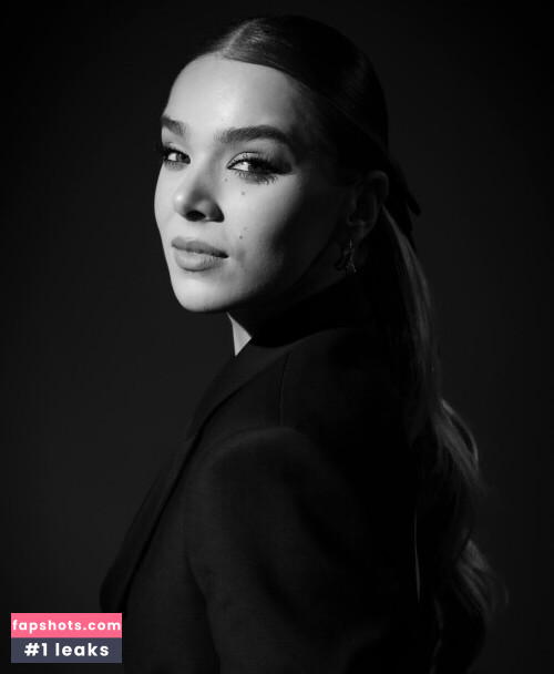 Hailee Steinfeld gallery photo #886