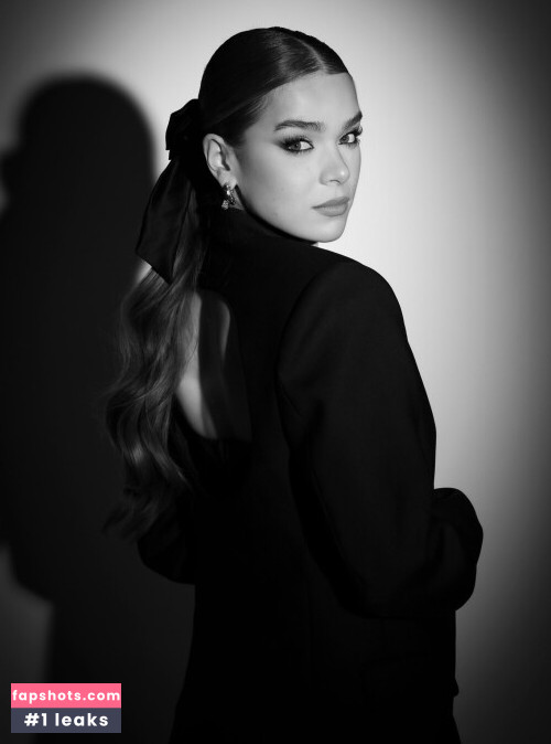 Hailee Steinfeld gallery photo #888