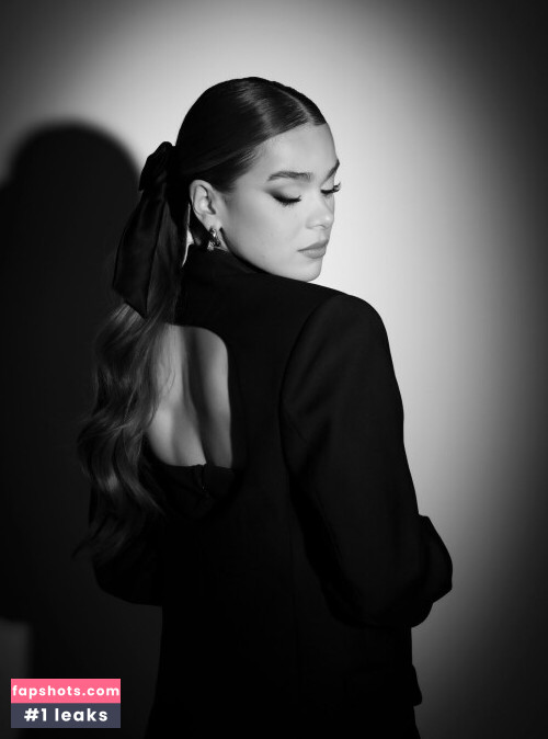 Hailee Steinfeld gallery photo #889