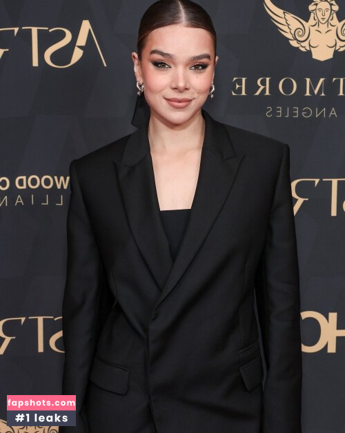 Hailee Steinfeld gallery photo #890
