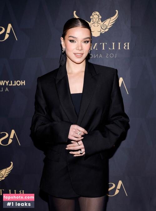 Hailee Steinfeld gallery photo #902