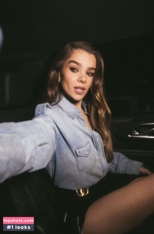 Hailee Steinfeld gallery photo #919