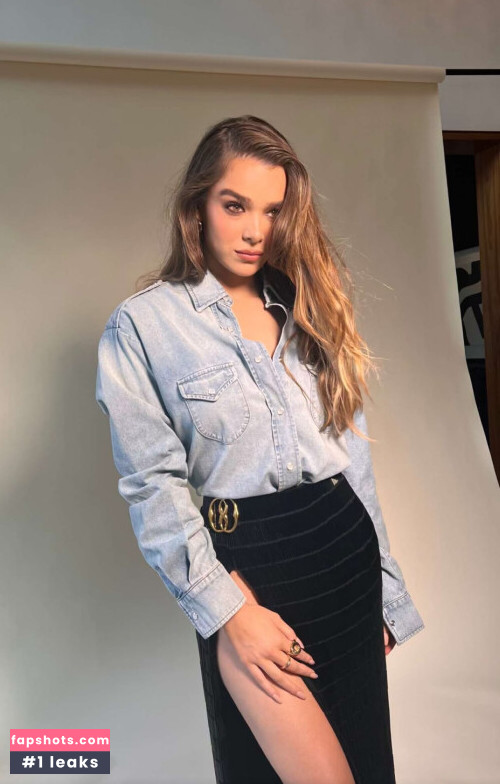 Hailee Steinfeld gallery photo #927