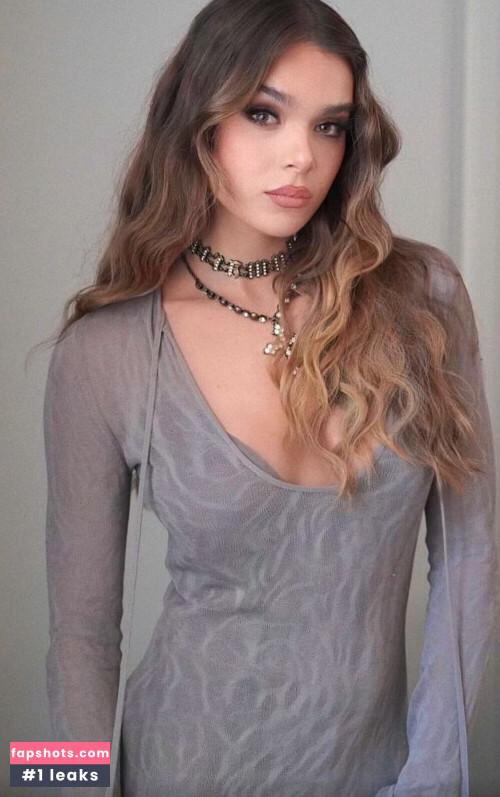 Hailee Steinfeld gallery photo #932