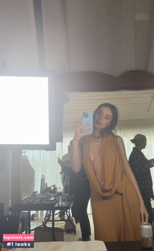 Hailee Steinfeld gallery photo #941