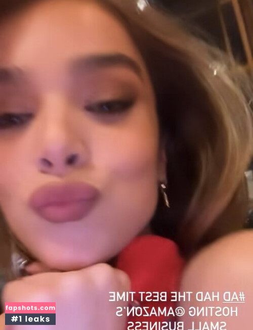 Hailee Steinfeld gallery photo #982