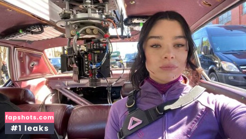 Hailee Steinfeld gallery photo #986