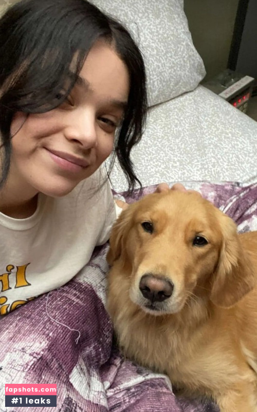 Hailee Steinfeld gallery photo #992