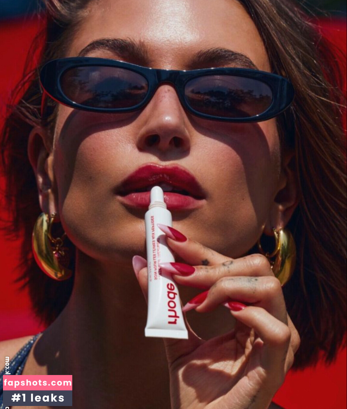 Hailey Baldwin Bieber gallery photo #141