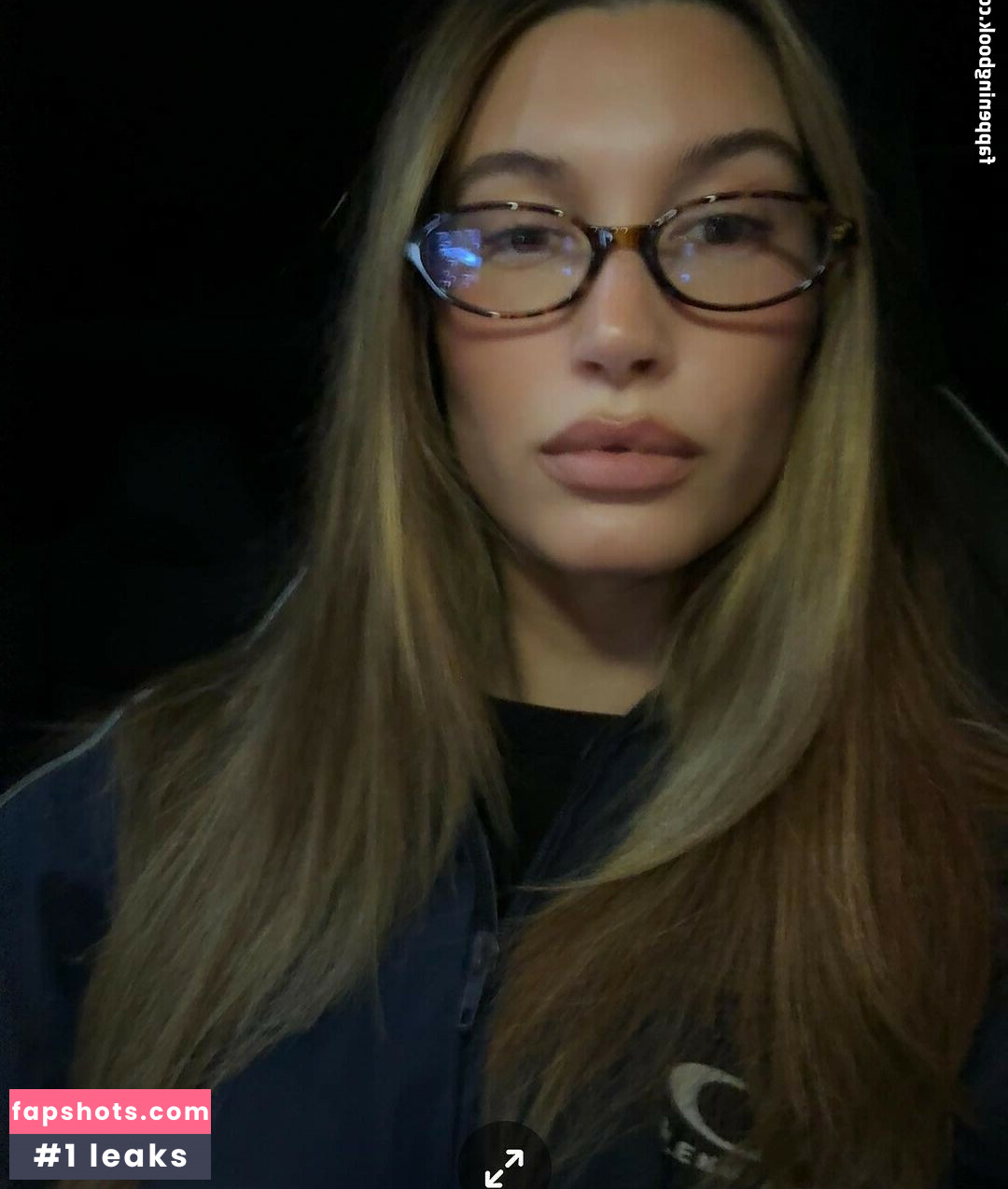 Hailey Baldwin Bieber gallery photo #41