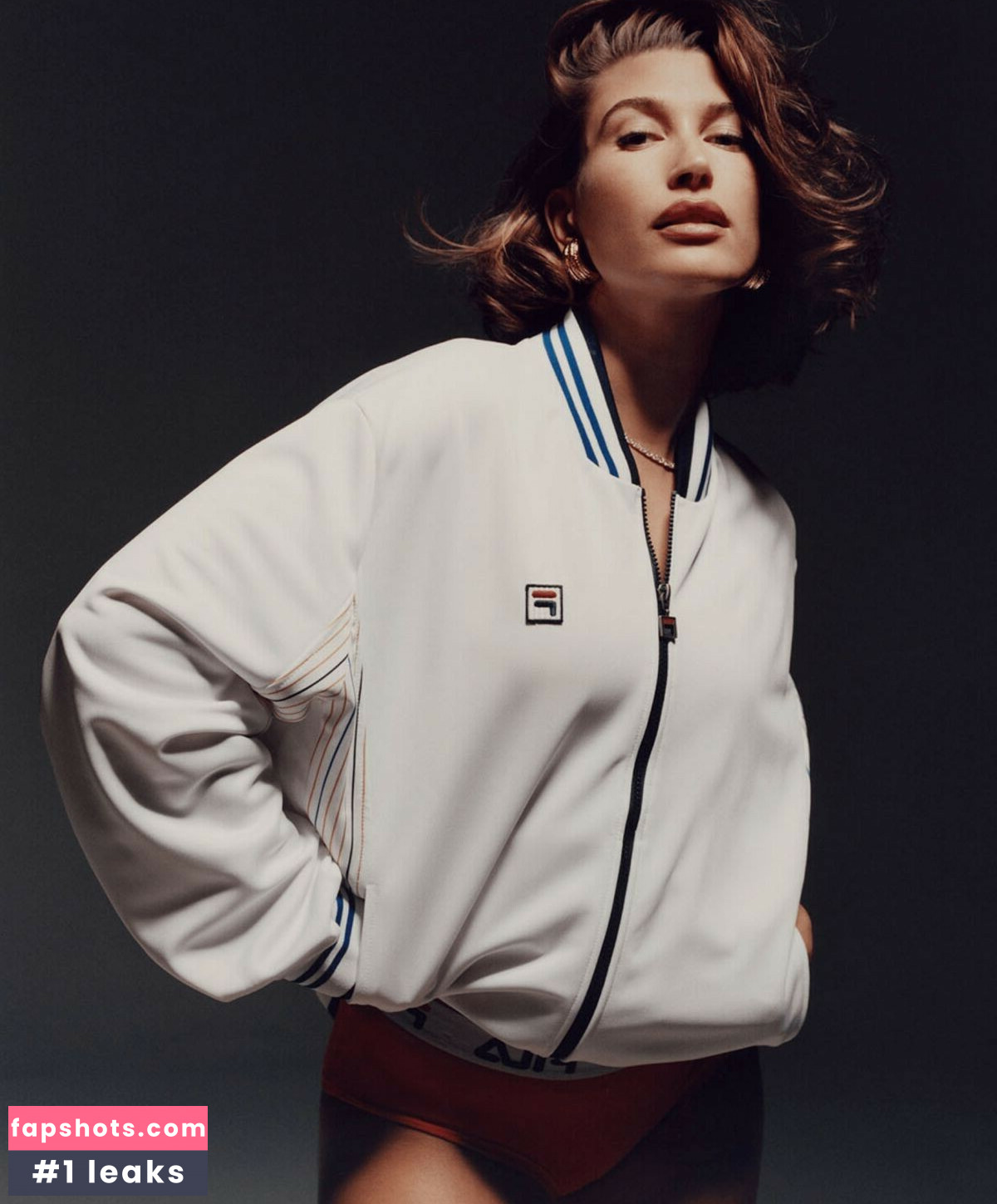 Hailey Baldwin Bieber gallery photo #70