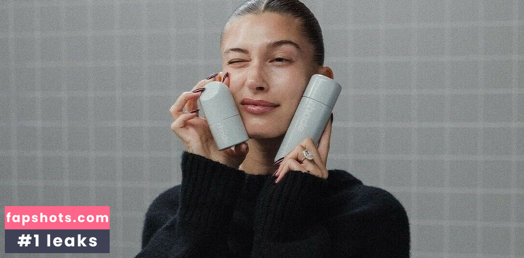 Hailey Baldwin Bieber gallery photo #86
