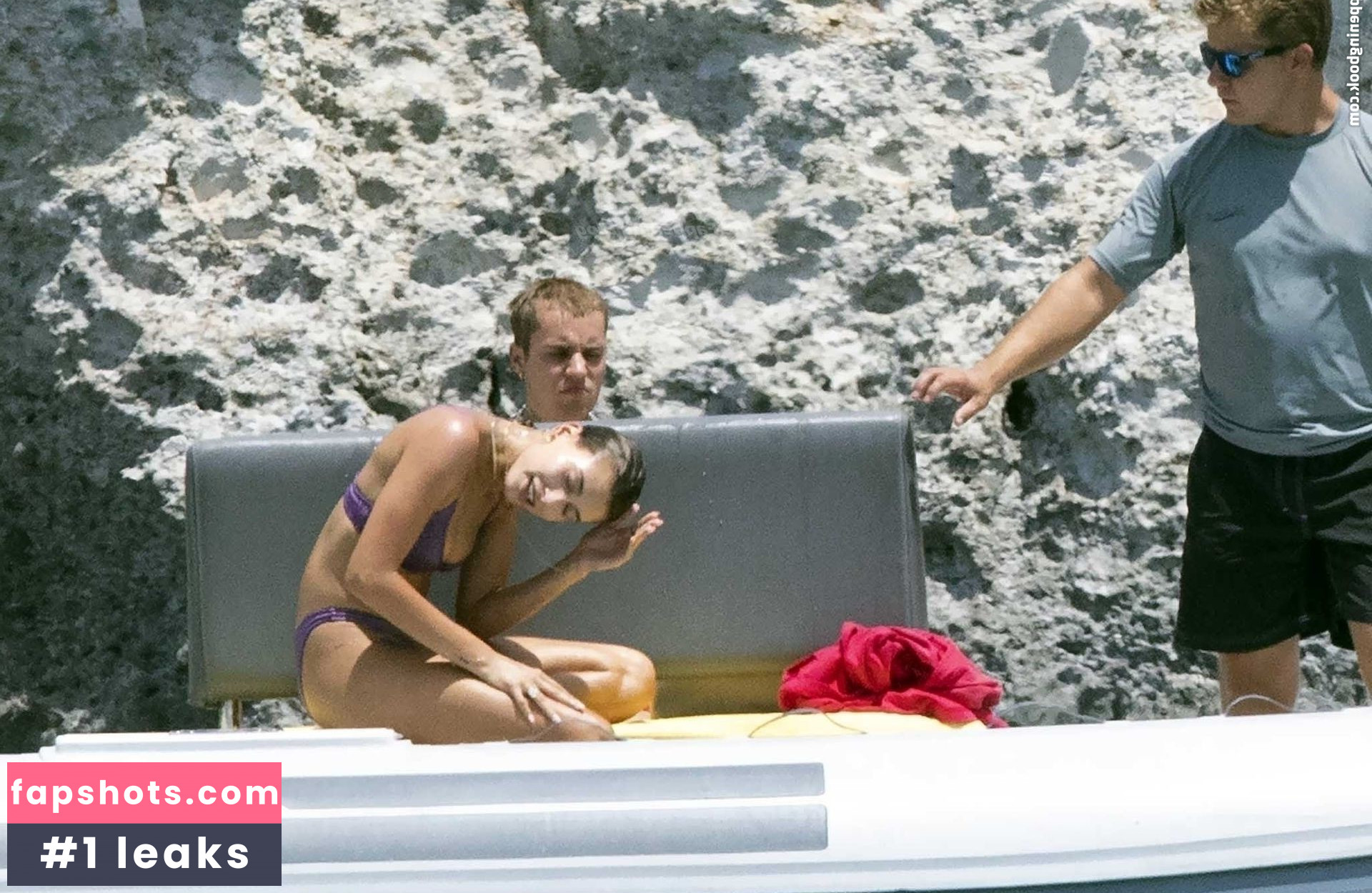 Hailey Baldwin Filtración Desnuda OnlyFans Foto #172 - Fapshots