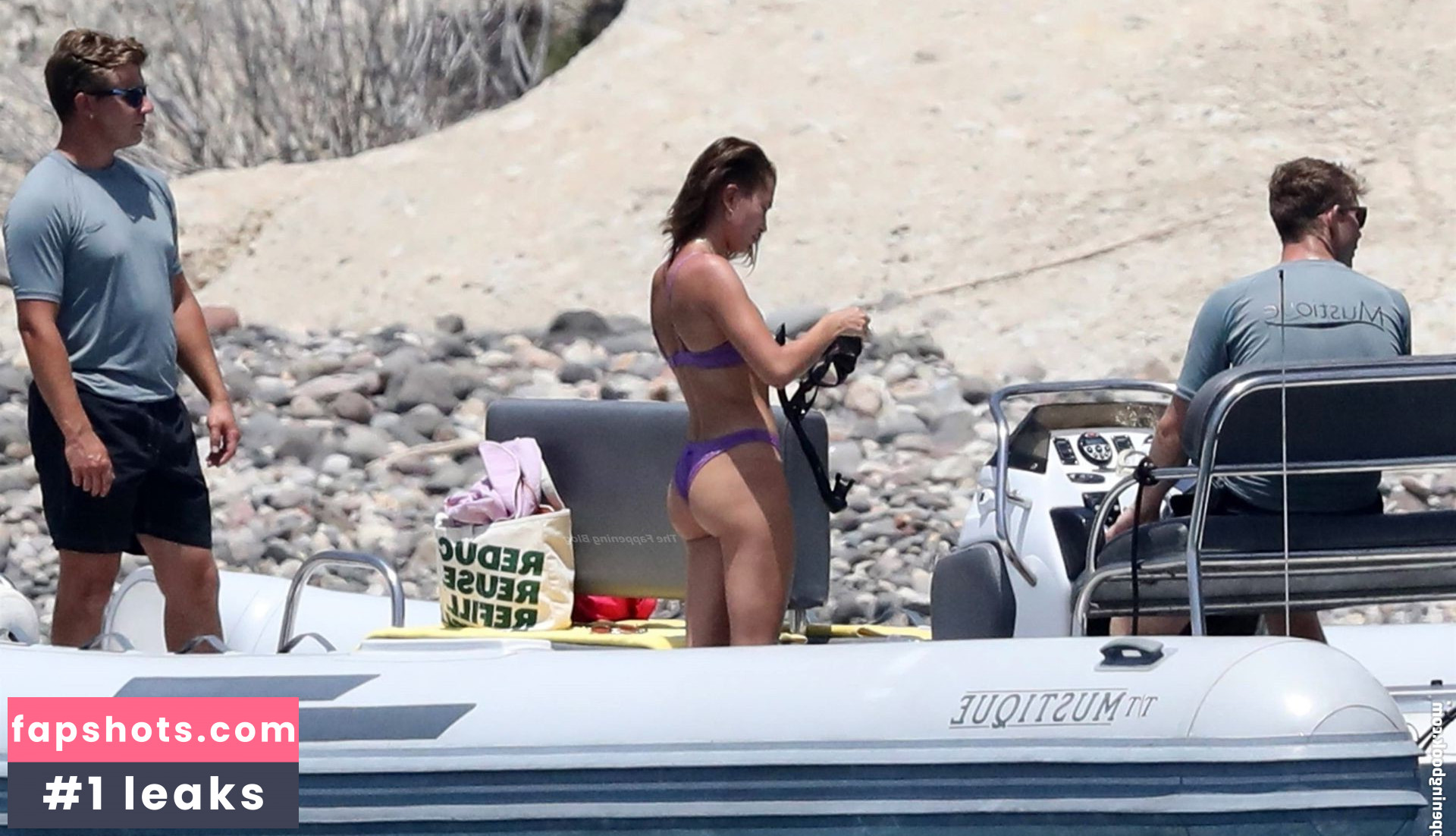 Hailey Baldwin Filtración Desnuda OnlyFans Foto #175 - Fapshots