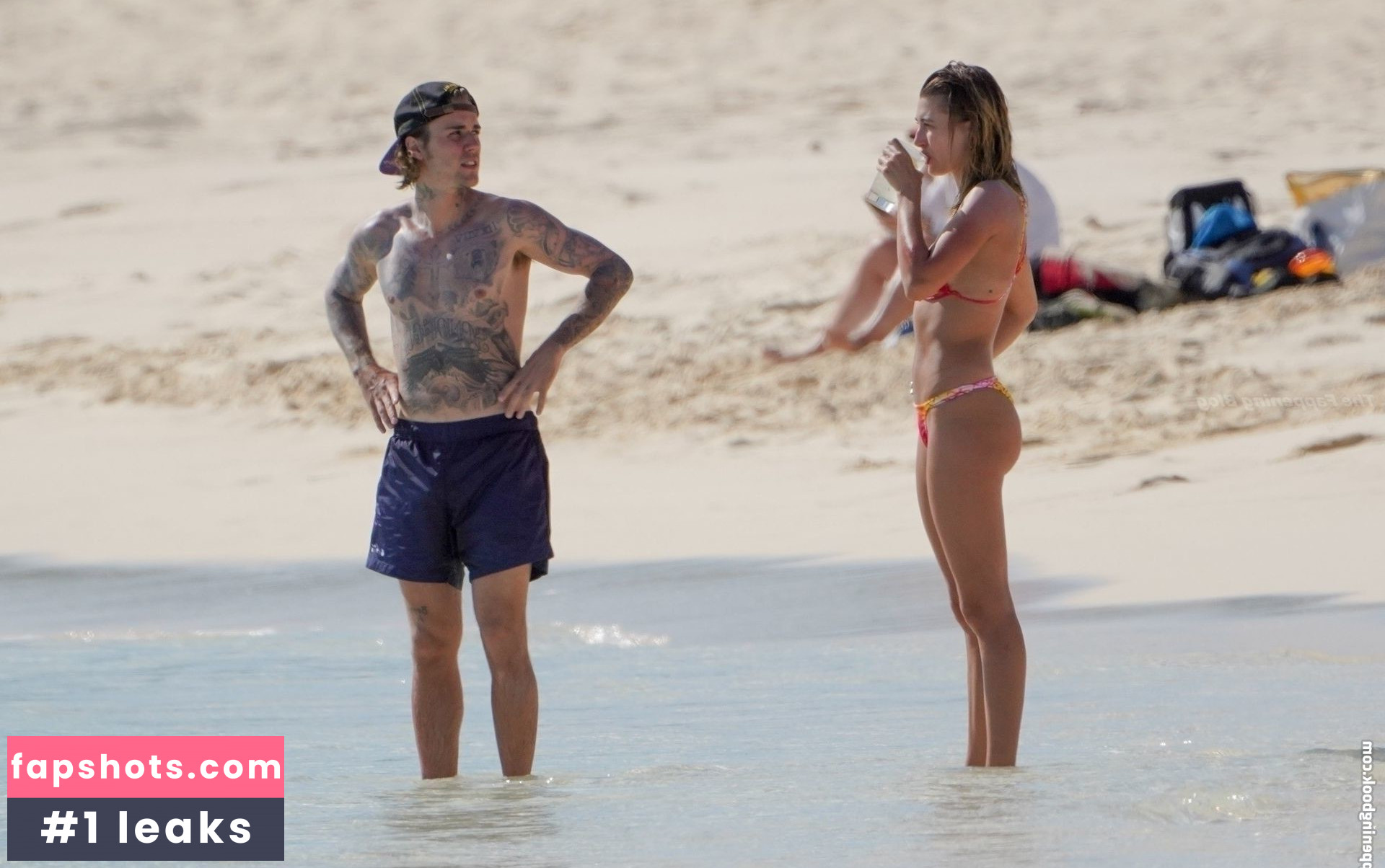 Hailey Baldwin gallery photo #251