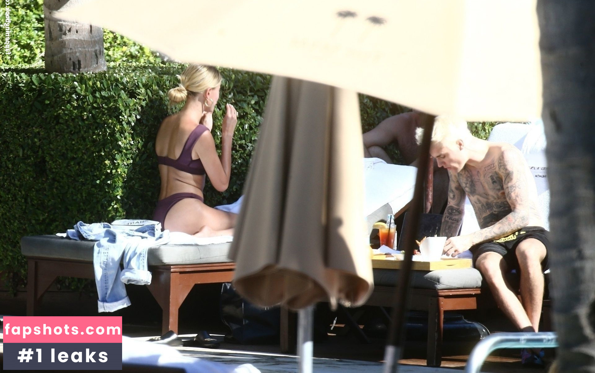 Hailey Baldwin gallery photo #414