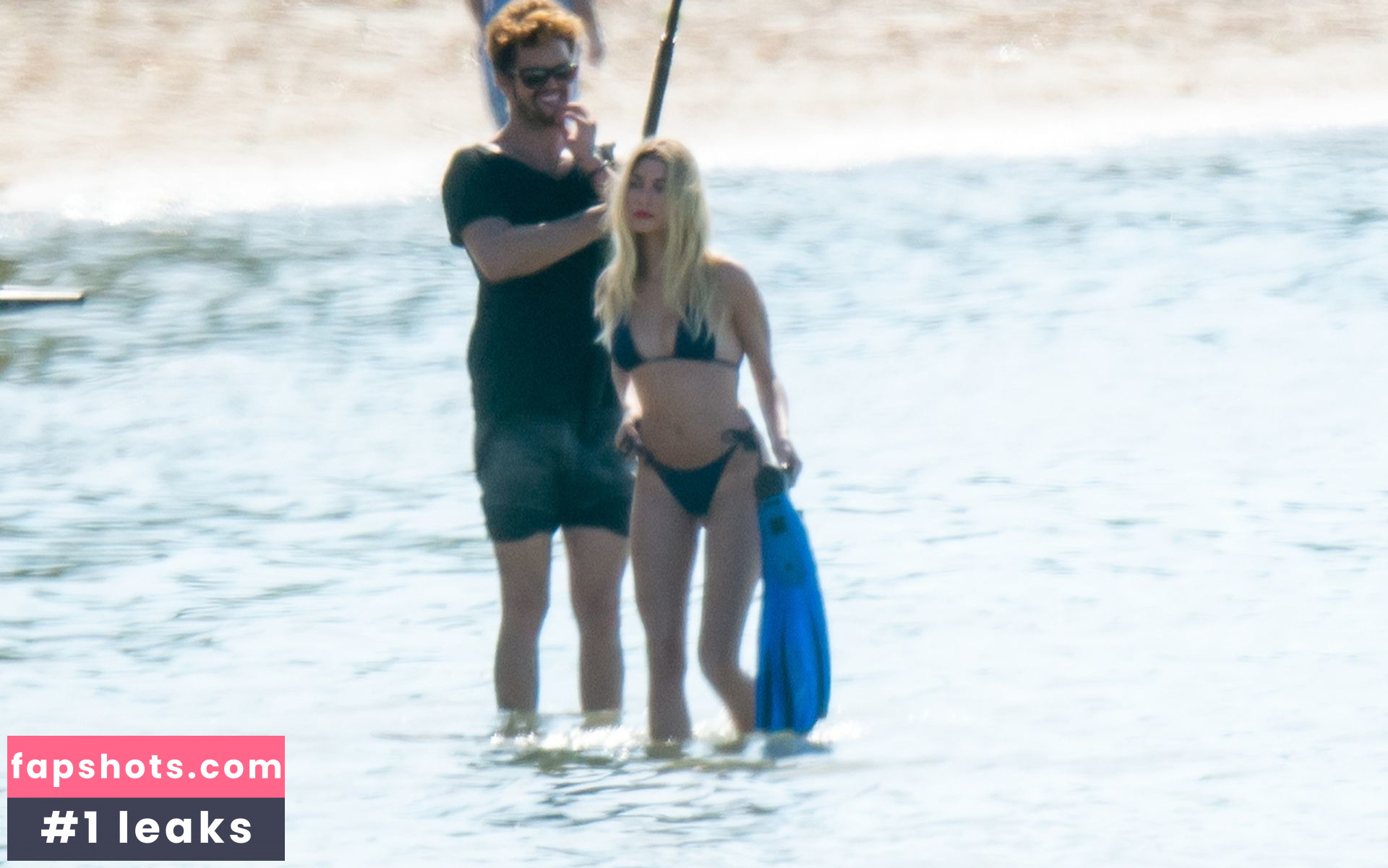 Hailey Baldwin gallery photo #464