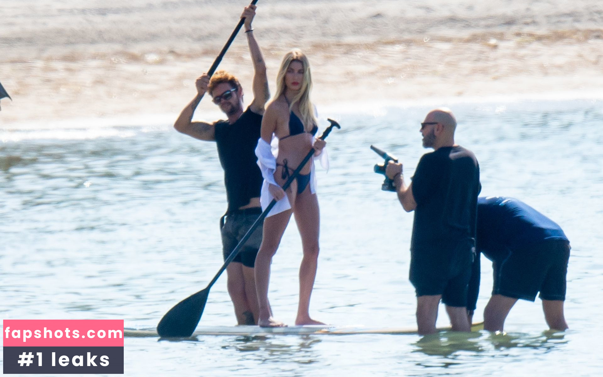 Hailey Baldwin gallery photo #467