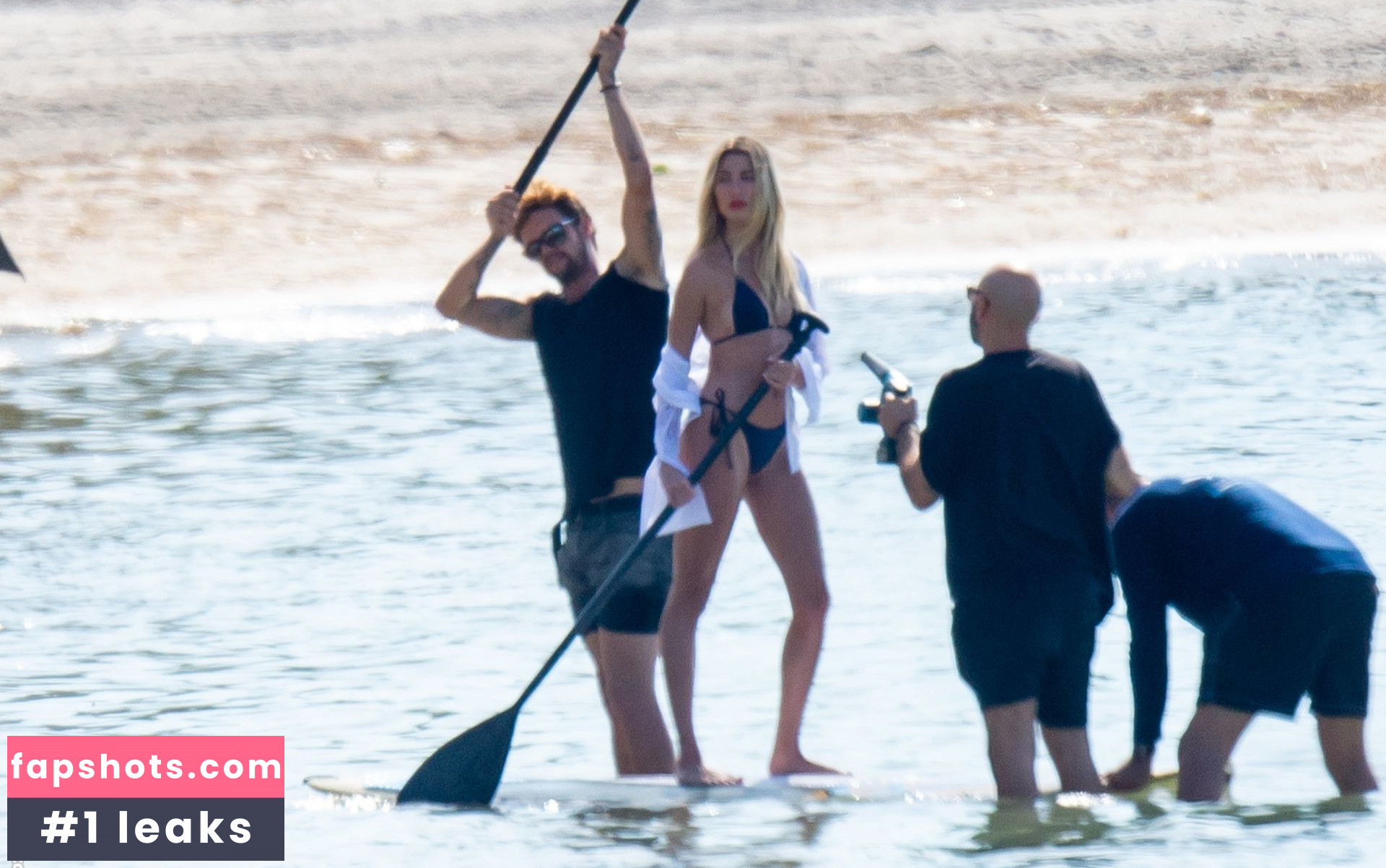 Hailey Baldwin gallery photo #468