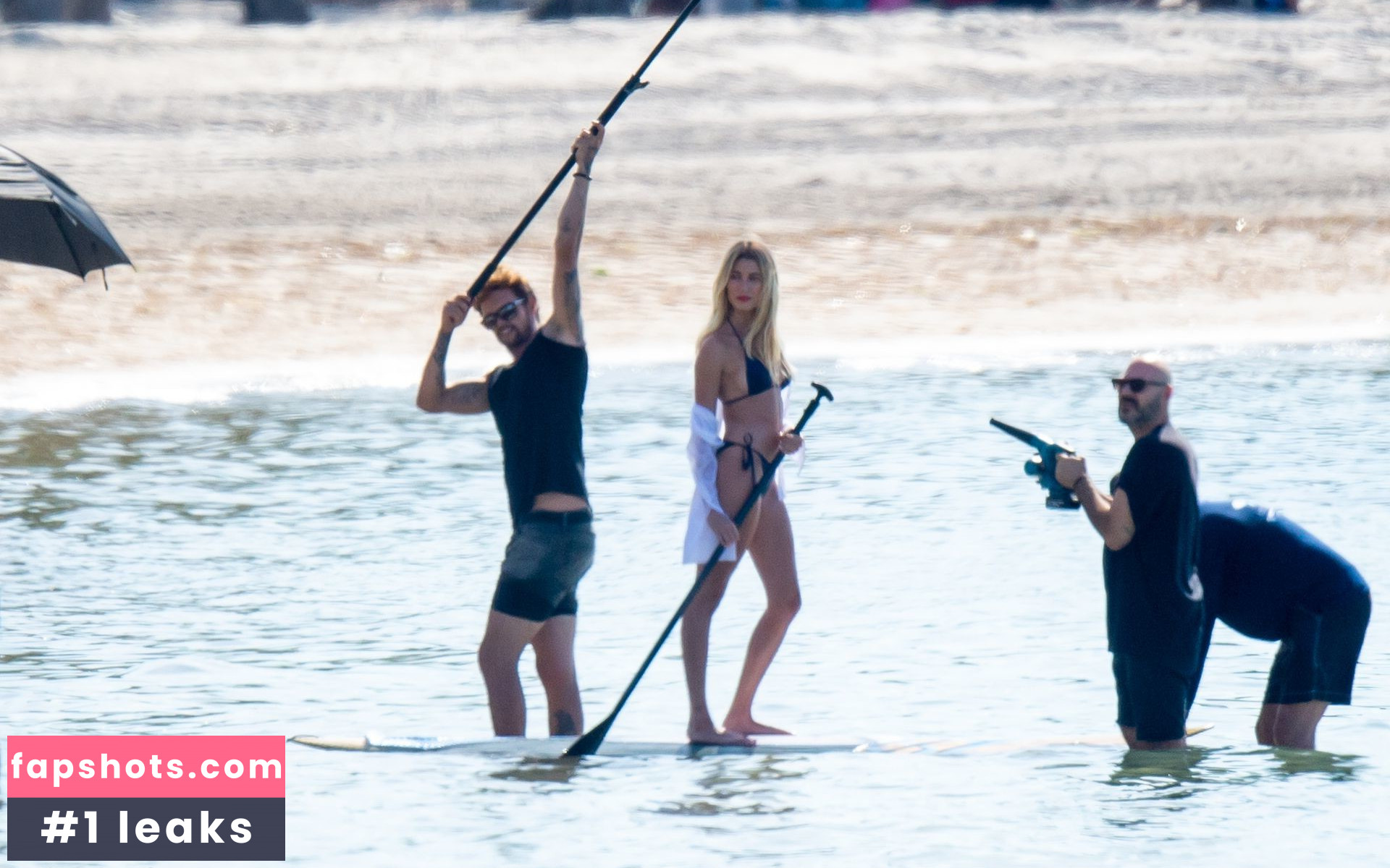 Hailey Baldwin gallery photo #469