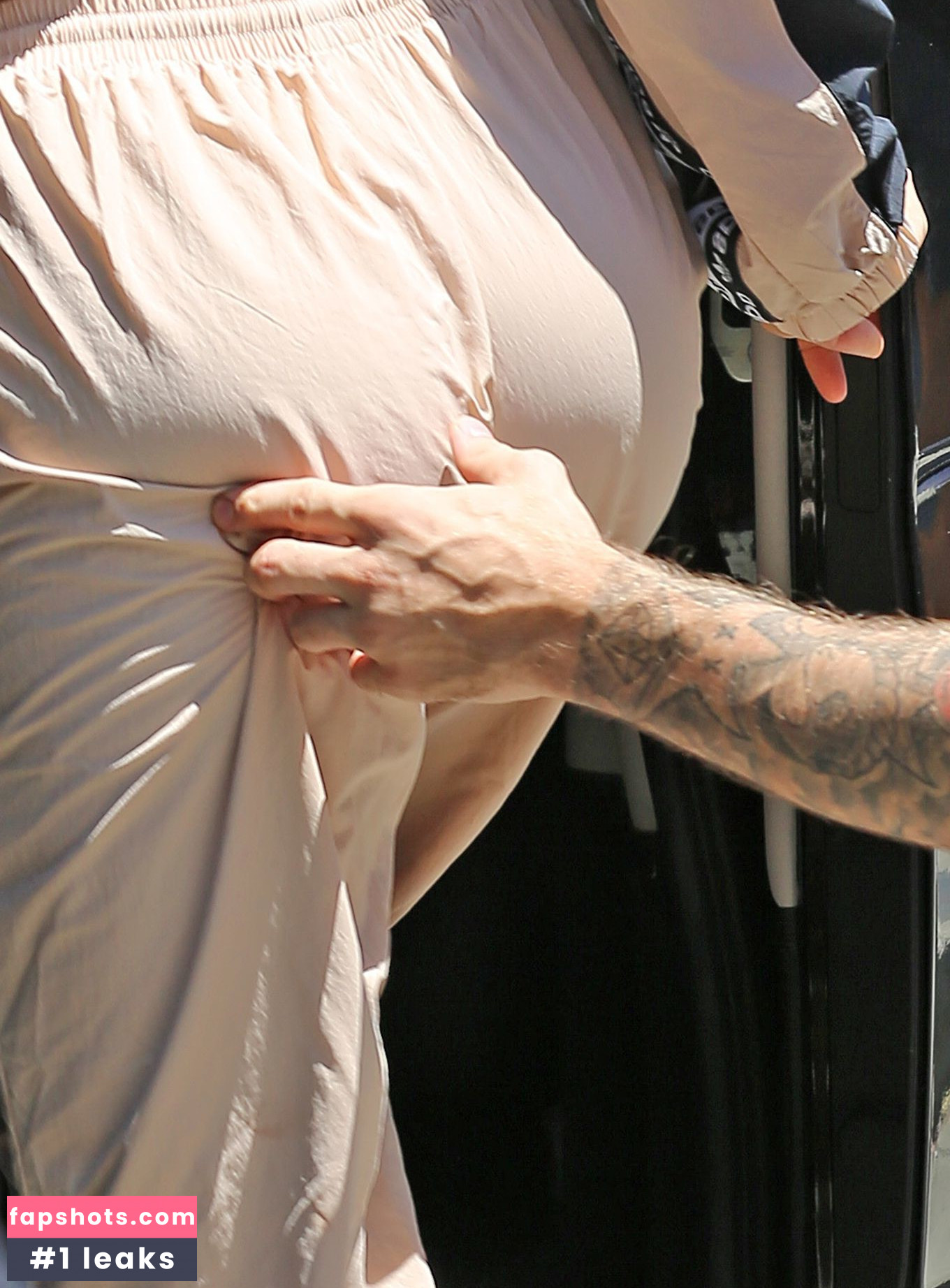 Hailey Baldwin Filtración Desnuda OnlyFans Foto #522 - Fapshots