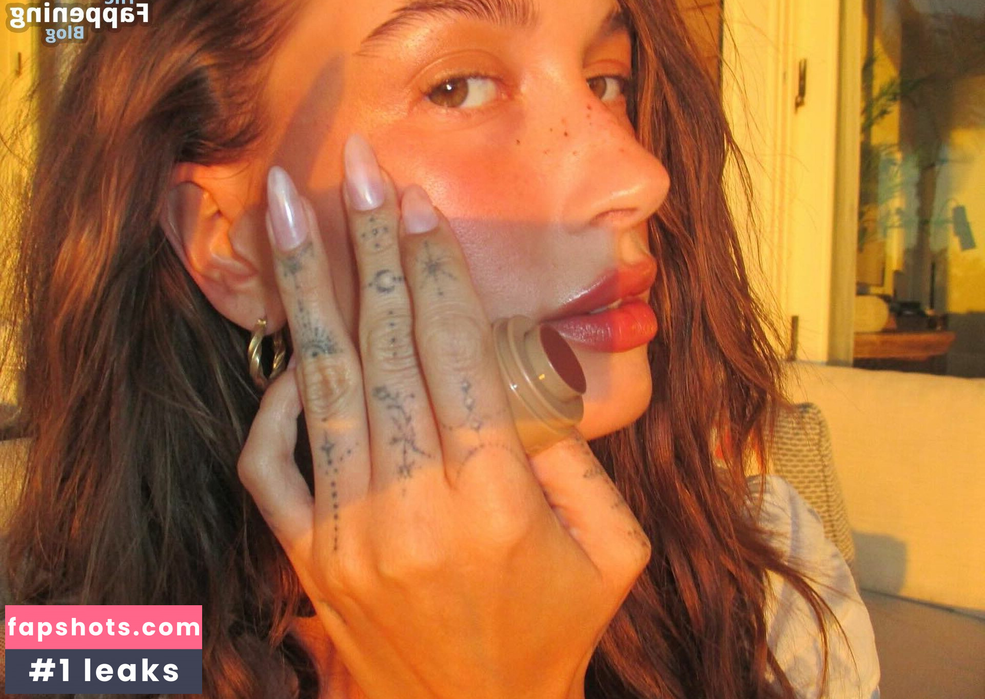 Hailey Bieber gallery photo #163