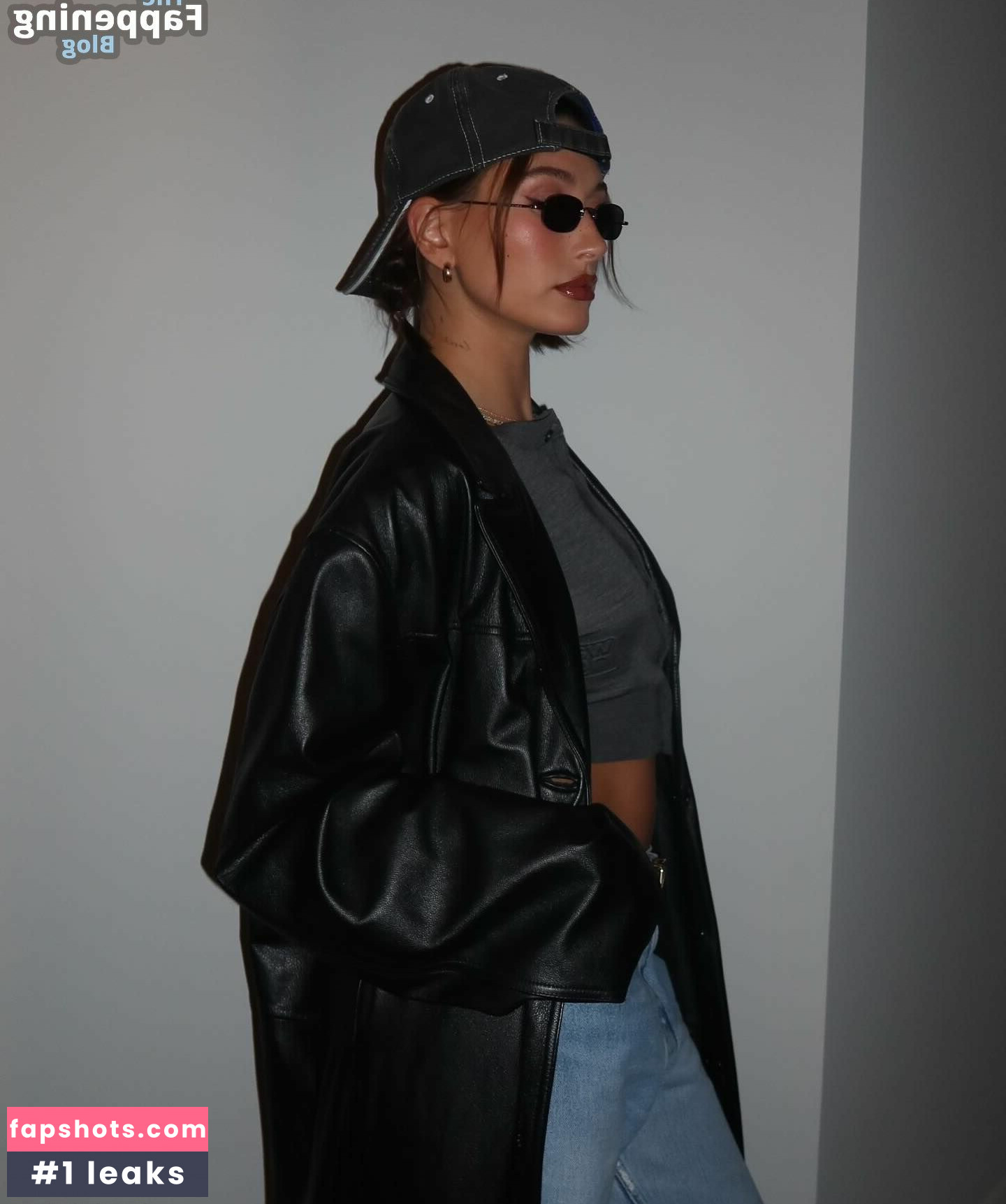 Hailey Bieber gallery photo #198