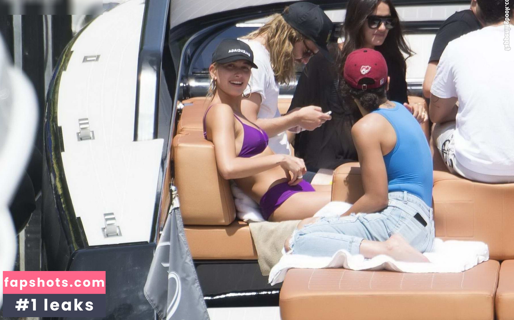 Hailey Bieber gallery photo #85