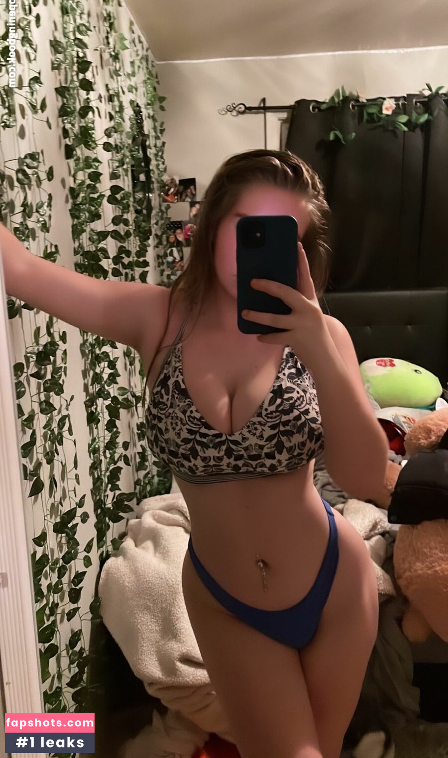 Hailey F gallery photo #24