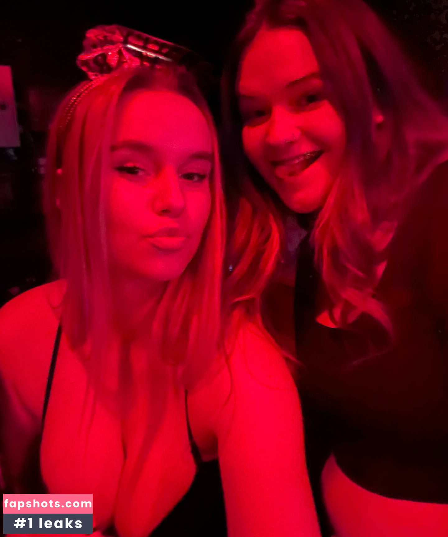 Hailey F gallery photo #6