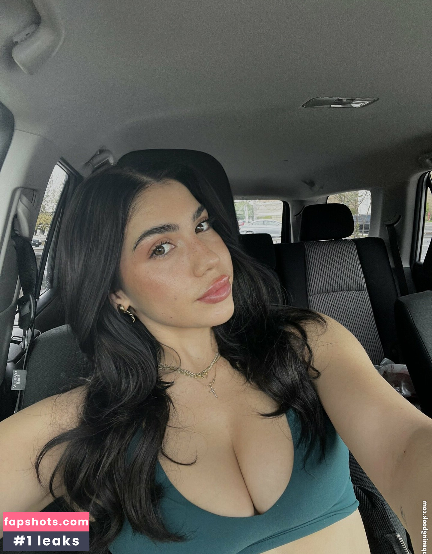 Hailey Gutierrez gallery photo #2