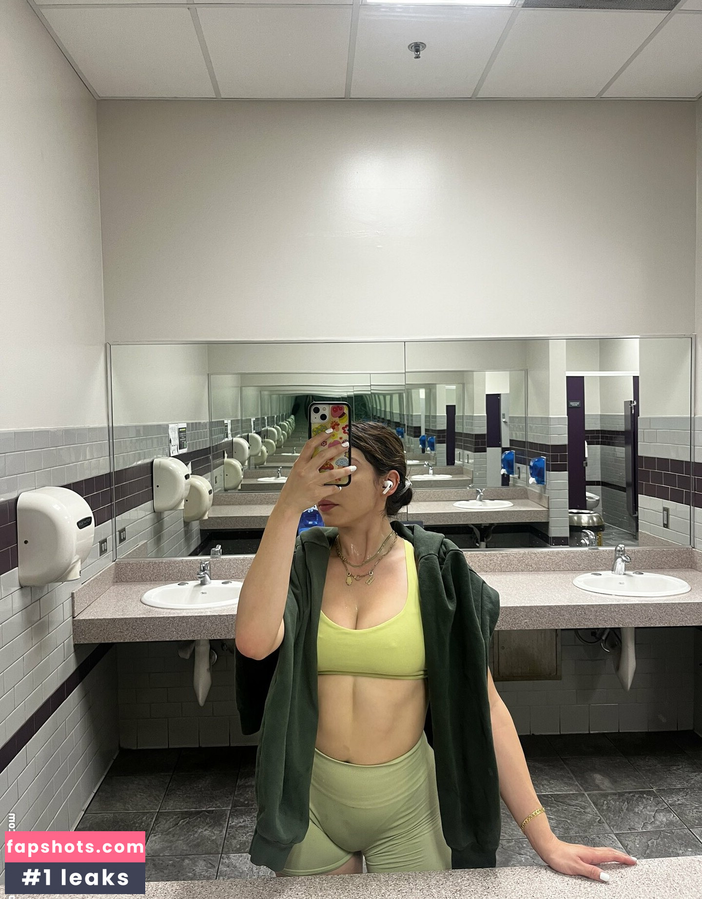 Hailey Gutierrez gallery photo #42