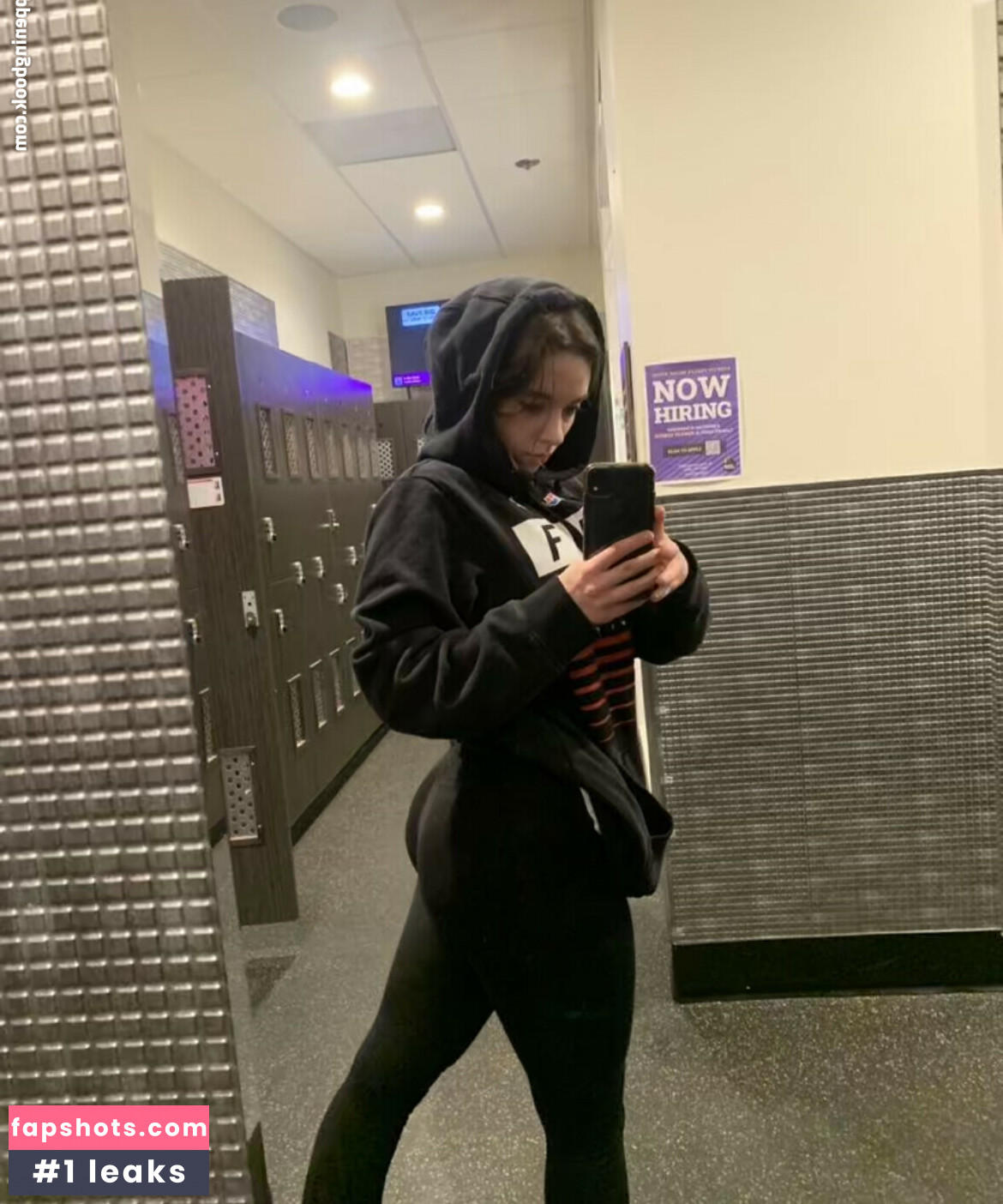 Hailey Heinatz gallery photo #6