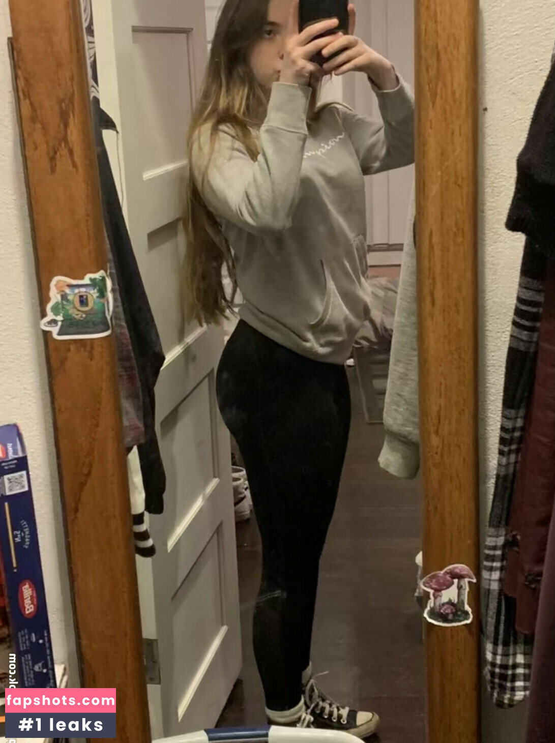 Hailey Heinatz gallery photo #9